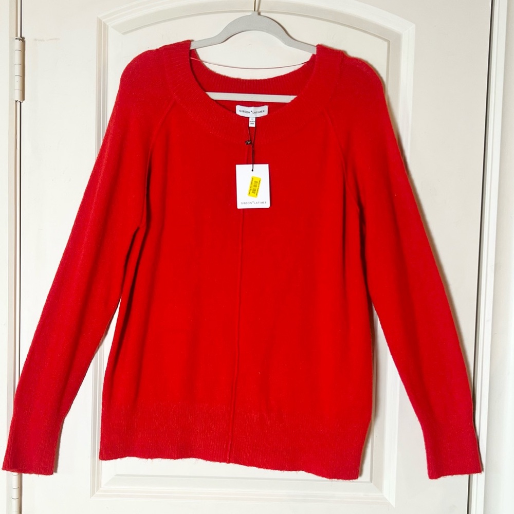 NWT Gibson Latimer Red Scoop Neck Front Seam Knit Pullover Sweater Large